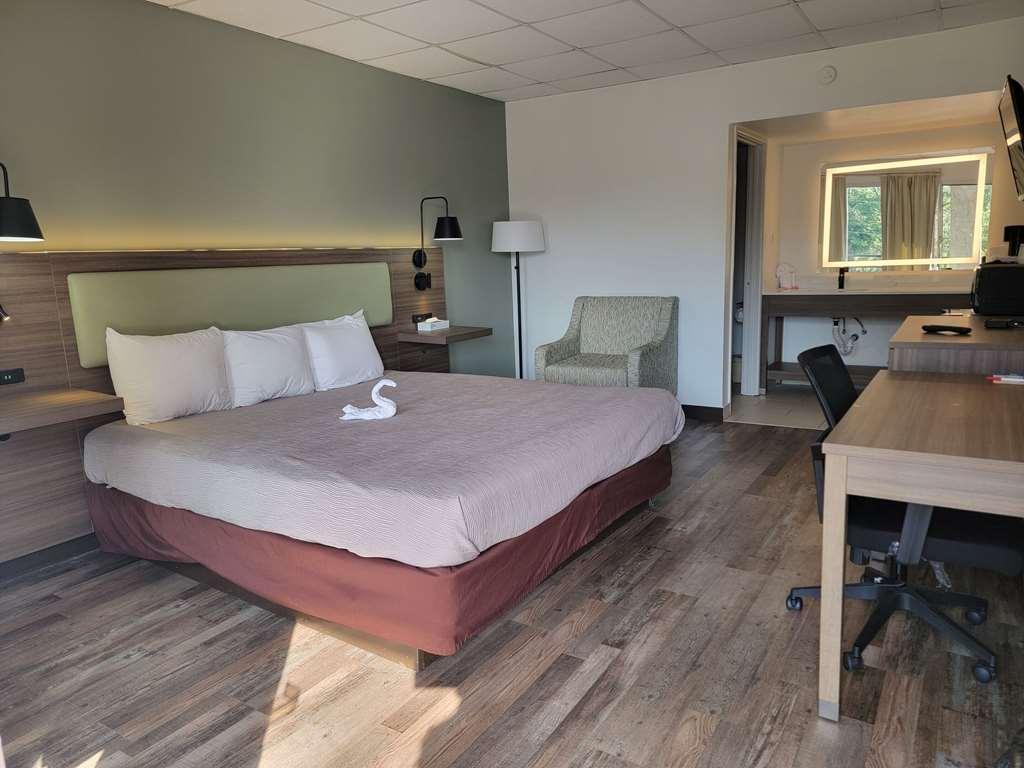 Econo Lodge Perry Room photo